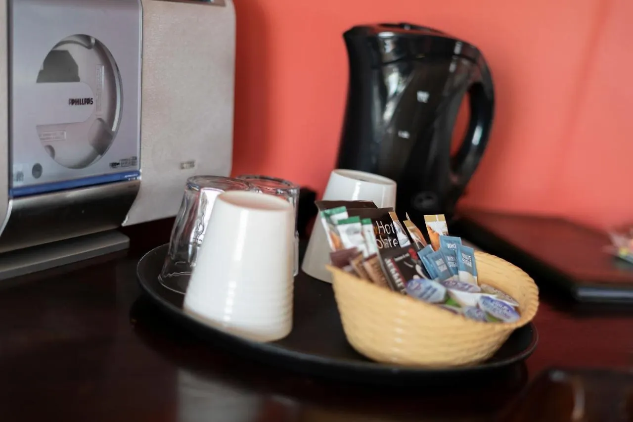 Amsterdam Hotel Hove 3*,