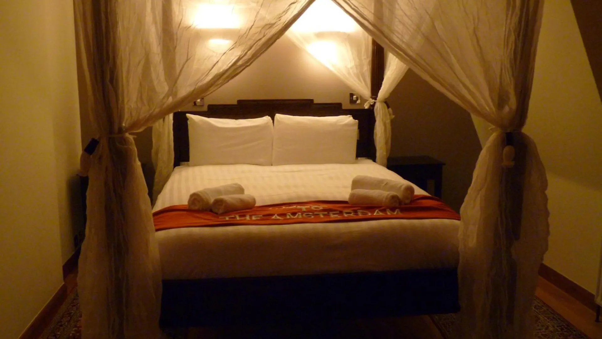 Amsterdam Hotel Hove 3*,
