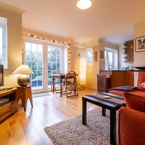 Host & - Tivoli Garden Flat Apartment
