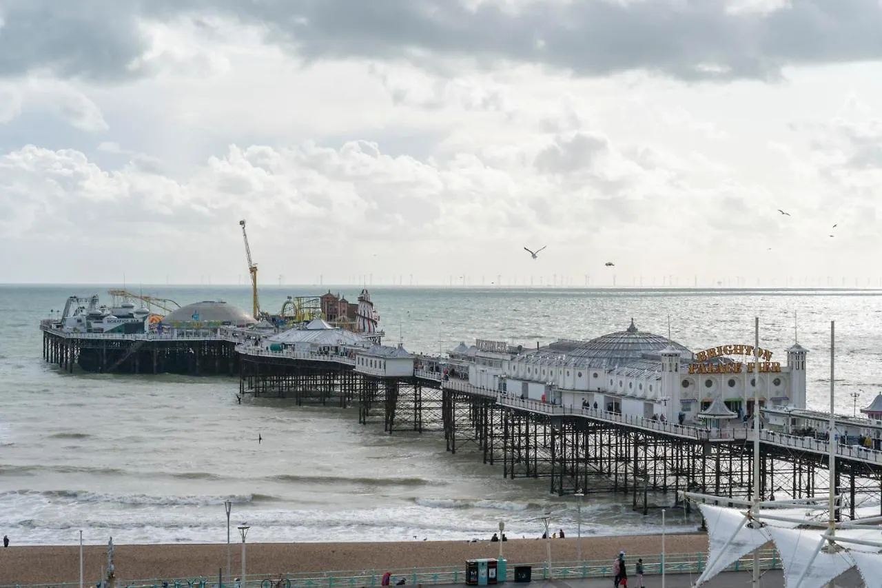 Amsterdam Hotel Brighton Seafront