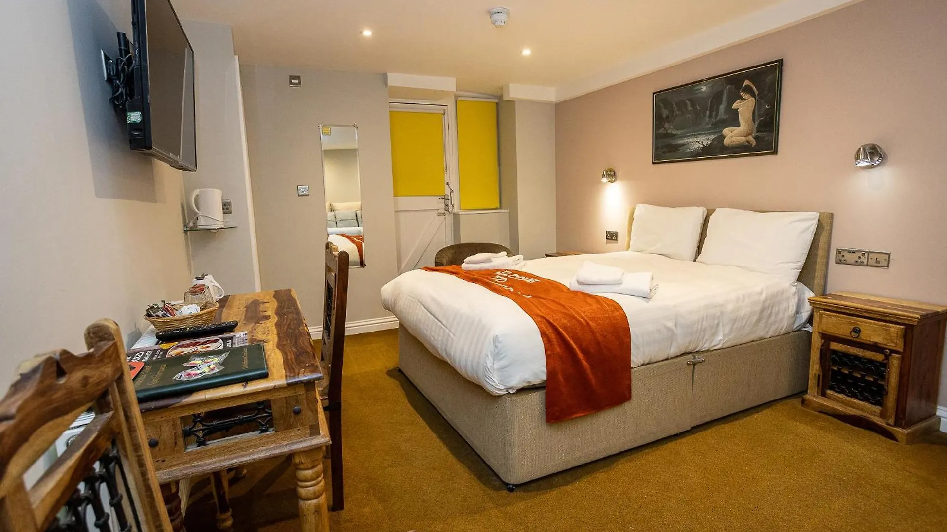 Amsterdam Hotel Brighton Seafront 3*,  United Kingdom