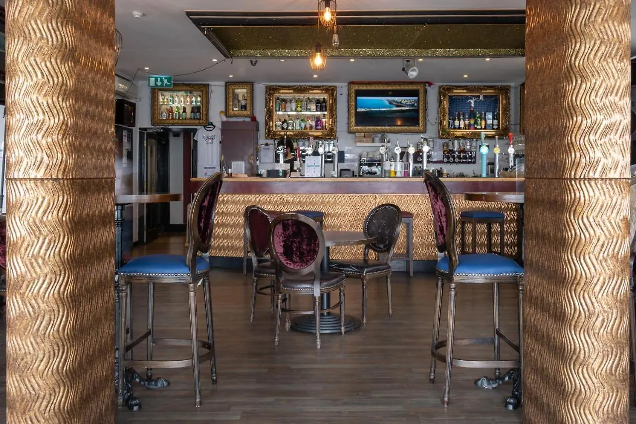 Amsterdam Hotel Brighton Seafront